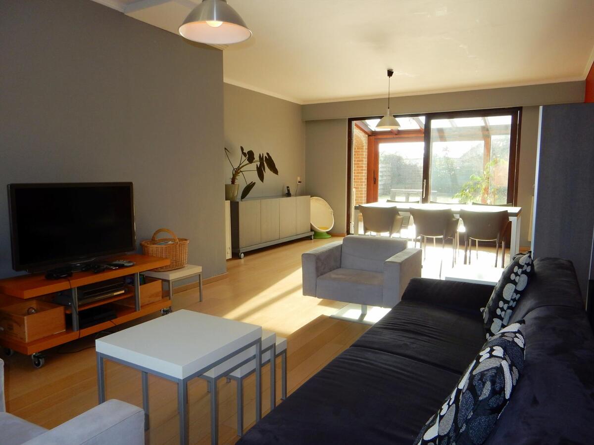 Instapklare woning met 4 slaapkamers in een kindvriendelijke buurt 