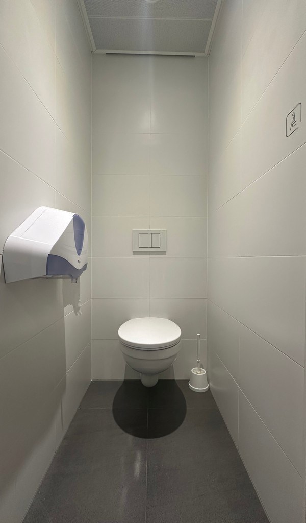 Gemeubelde kantoren met dienstverlening in AA Tower in Gent