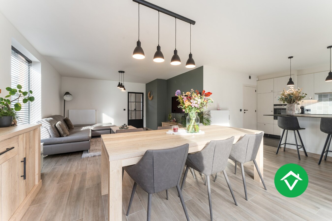 Kwalitatief afgewerkte nieuwbouwwoning met 3 slaapkamers, tuin en garage 