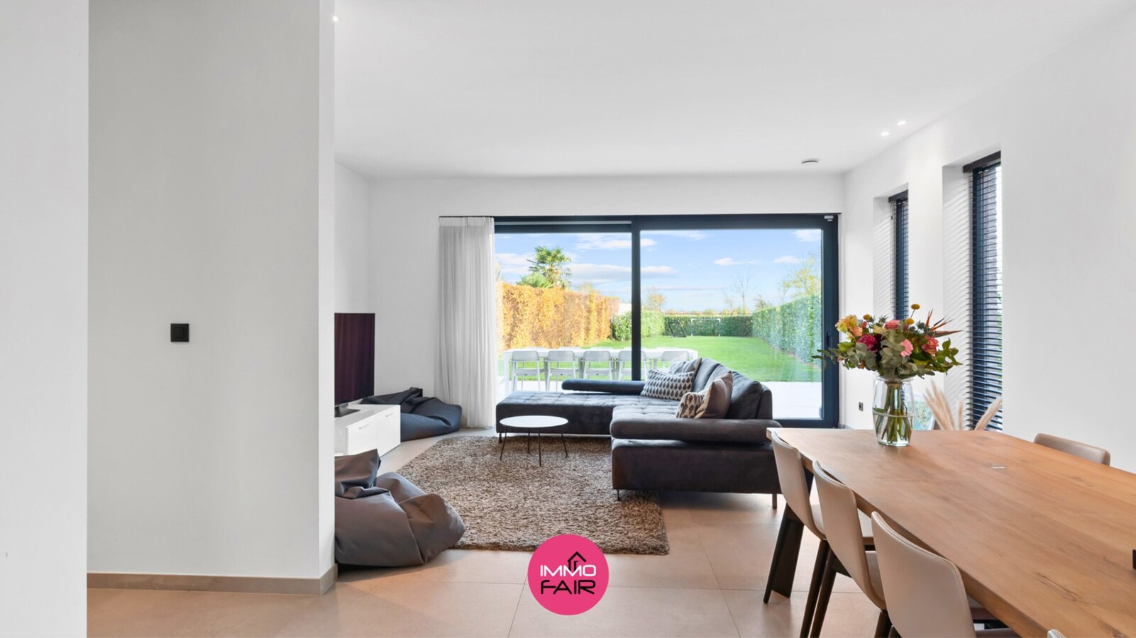 Recente, instapklare gezinswoning in rustige, landelijk omgeving 