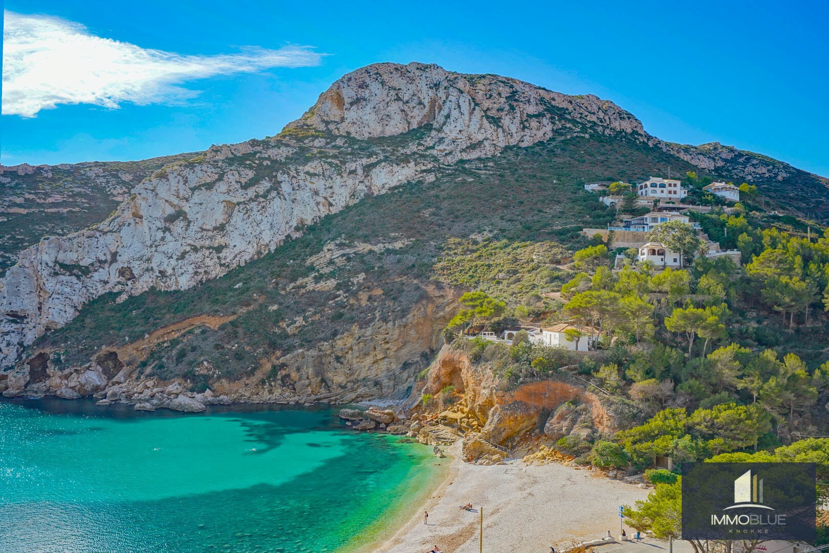 Nieuwbouwvilla met een prachtig zeezicht gelegen in La Granadella. 