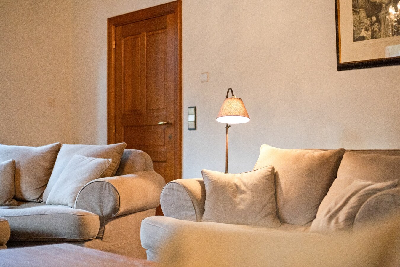 Uniek gelegen villa op ruim perceel van 2009m² 