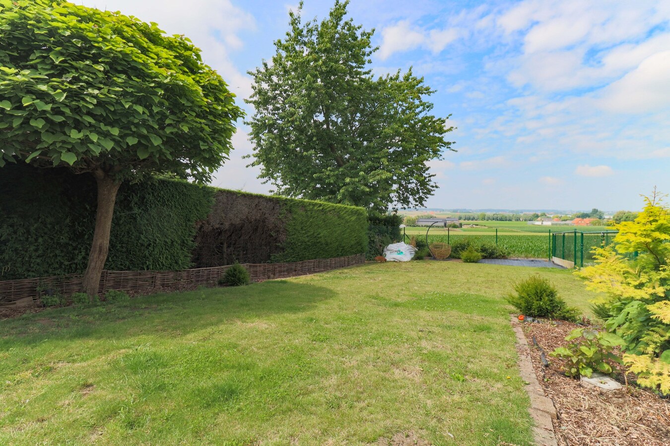 Unieke Villa te Moorslede met 5 slaapkamers op 726m² ! 