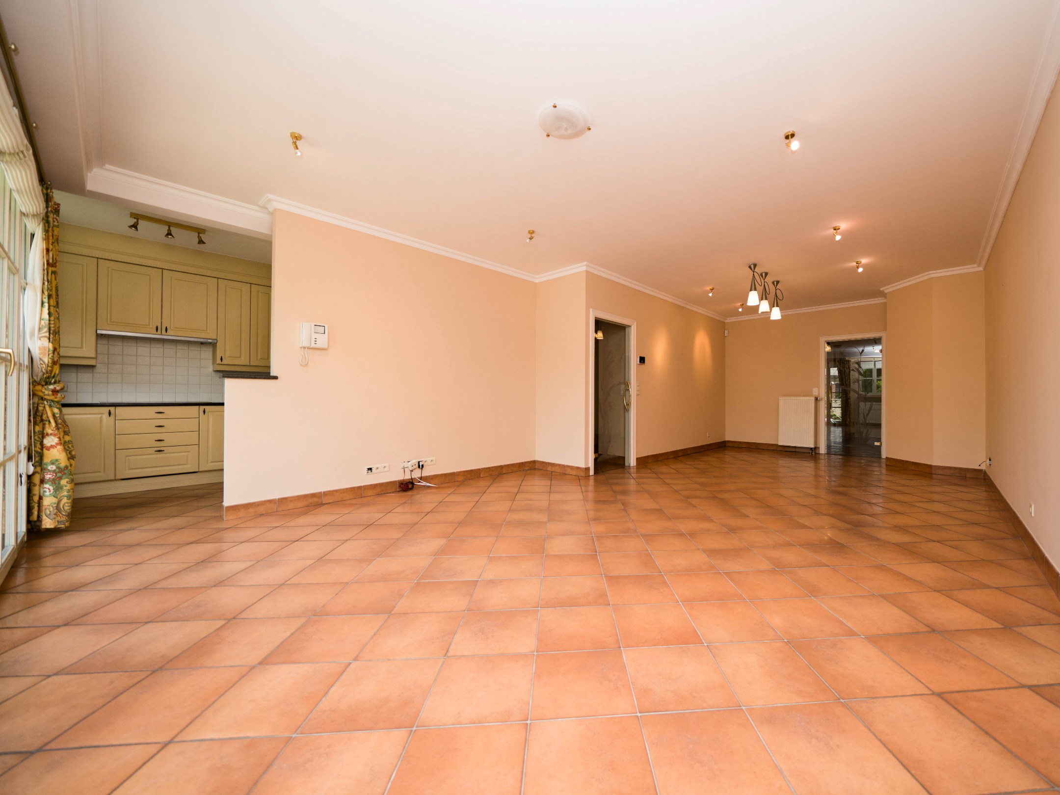 Luxueus appartement in centrum Groot-Bijgaarden 