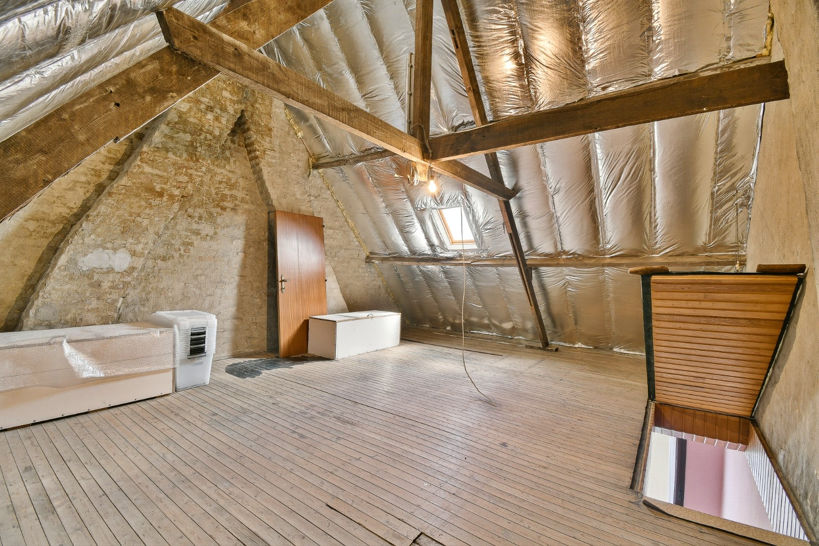 Rijwoning met veel potentieel op centrale ligging 
