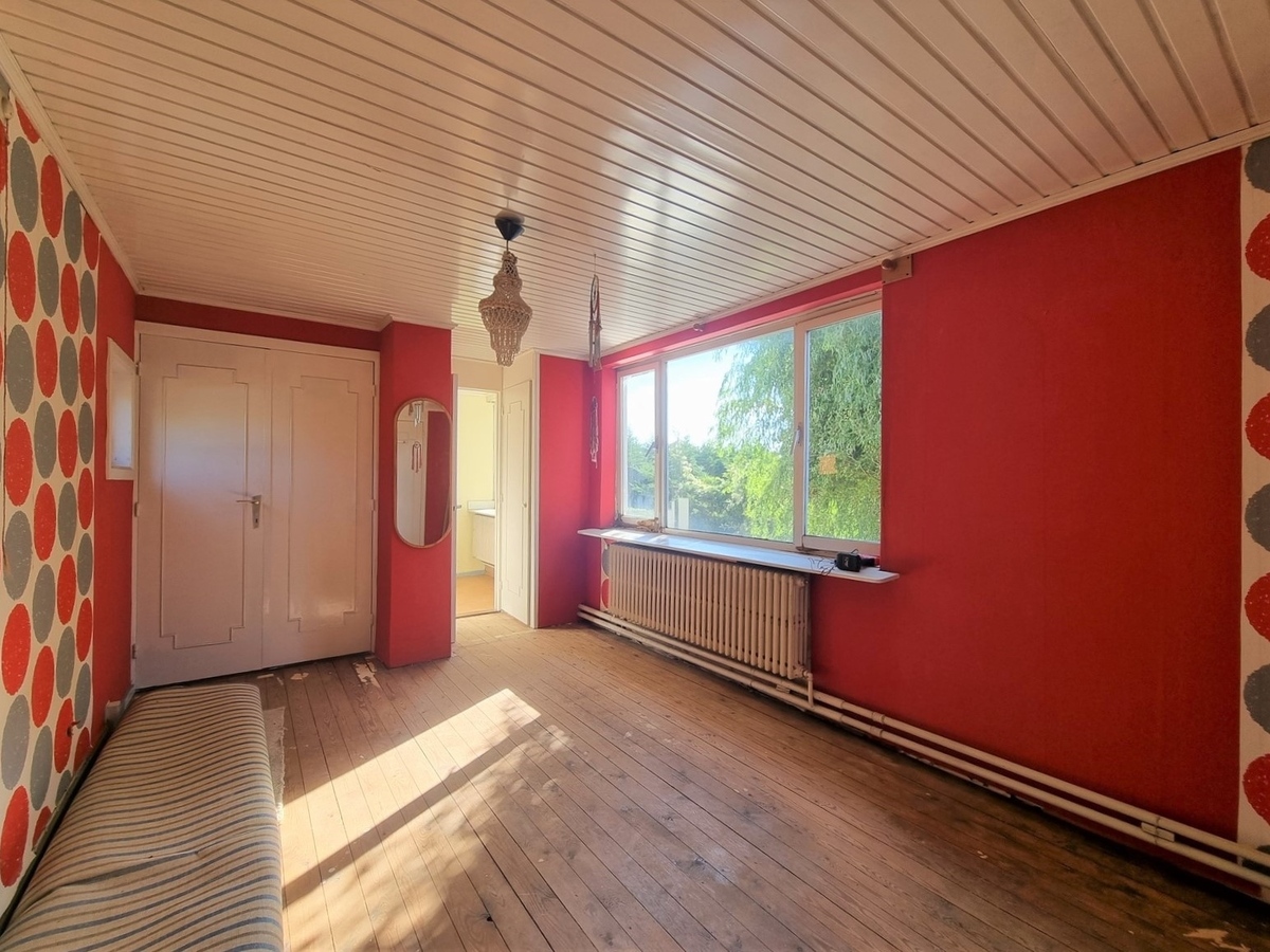 Zeer charmevolle, te renoveren woning te Weskapelle 