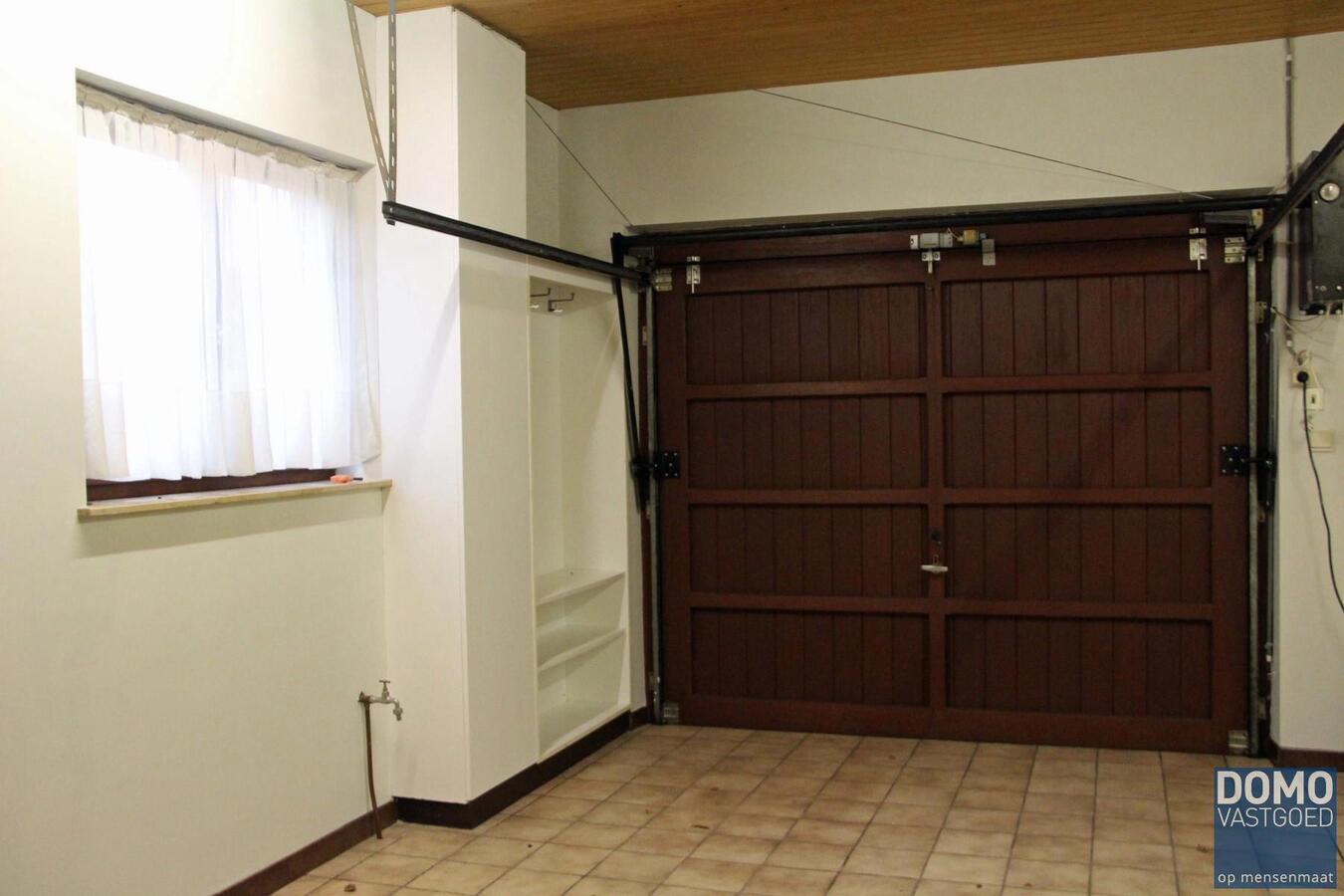 Ruime gelijkvloerse gezinswoning met 2 slaapkamers gelegen te Tuilt-Kuringen 