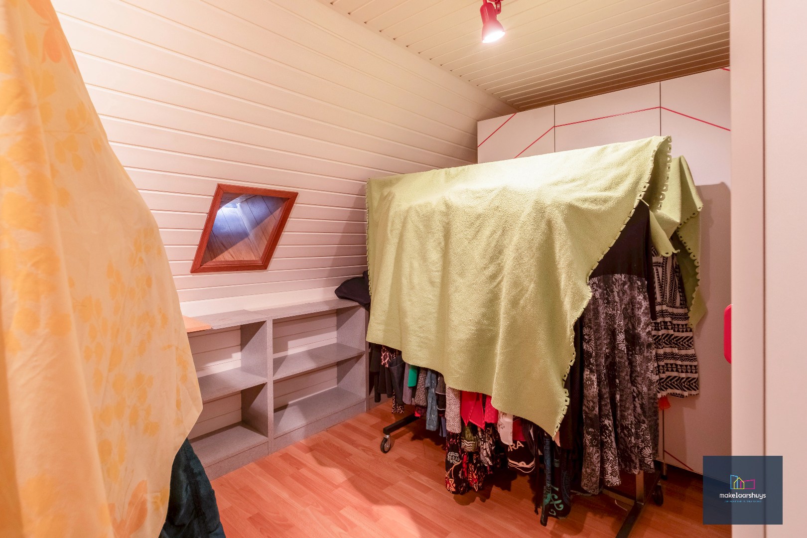 Ruime HOB met tuin, garage en 4 slaapkamers in Wondelgem 