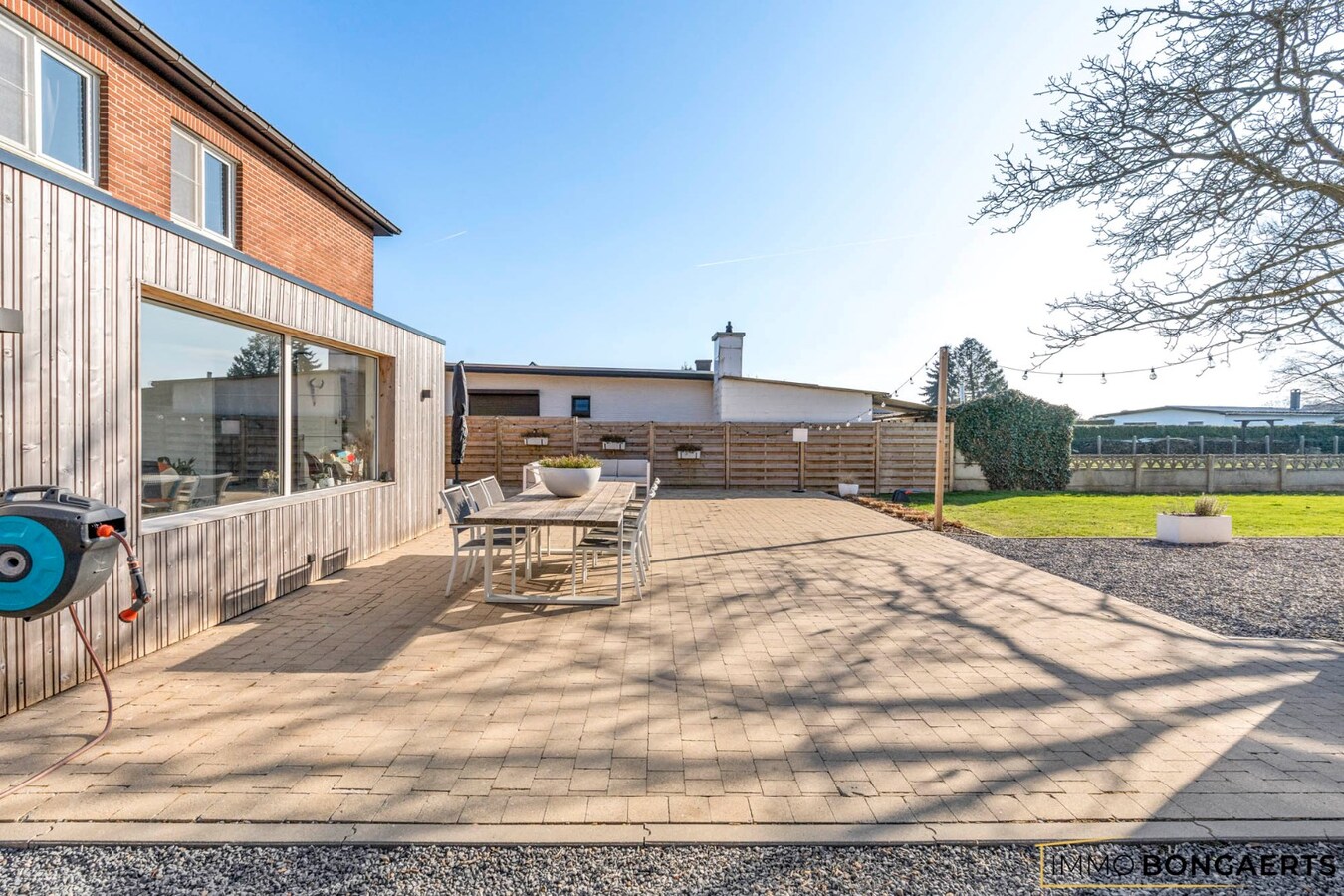 Volledig gerenoveerde woning met 4 slaapkamers 