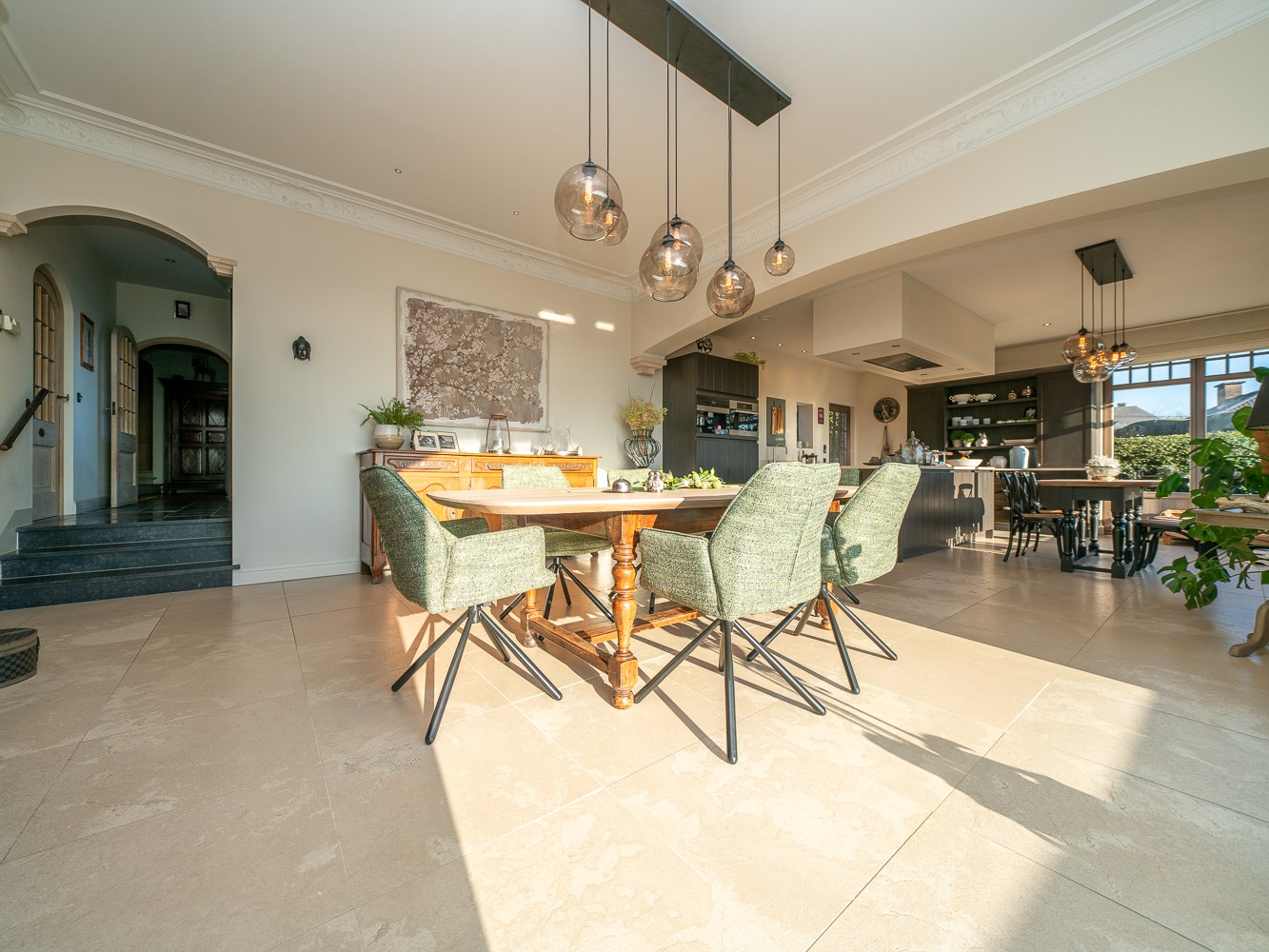 Unieke landelijke villa met zwembad en zicht op Pedevallei 