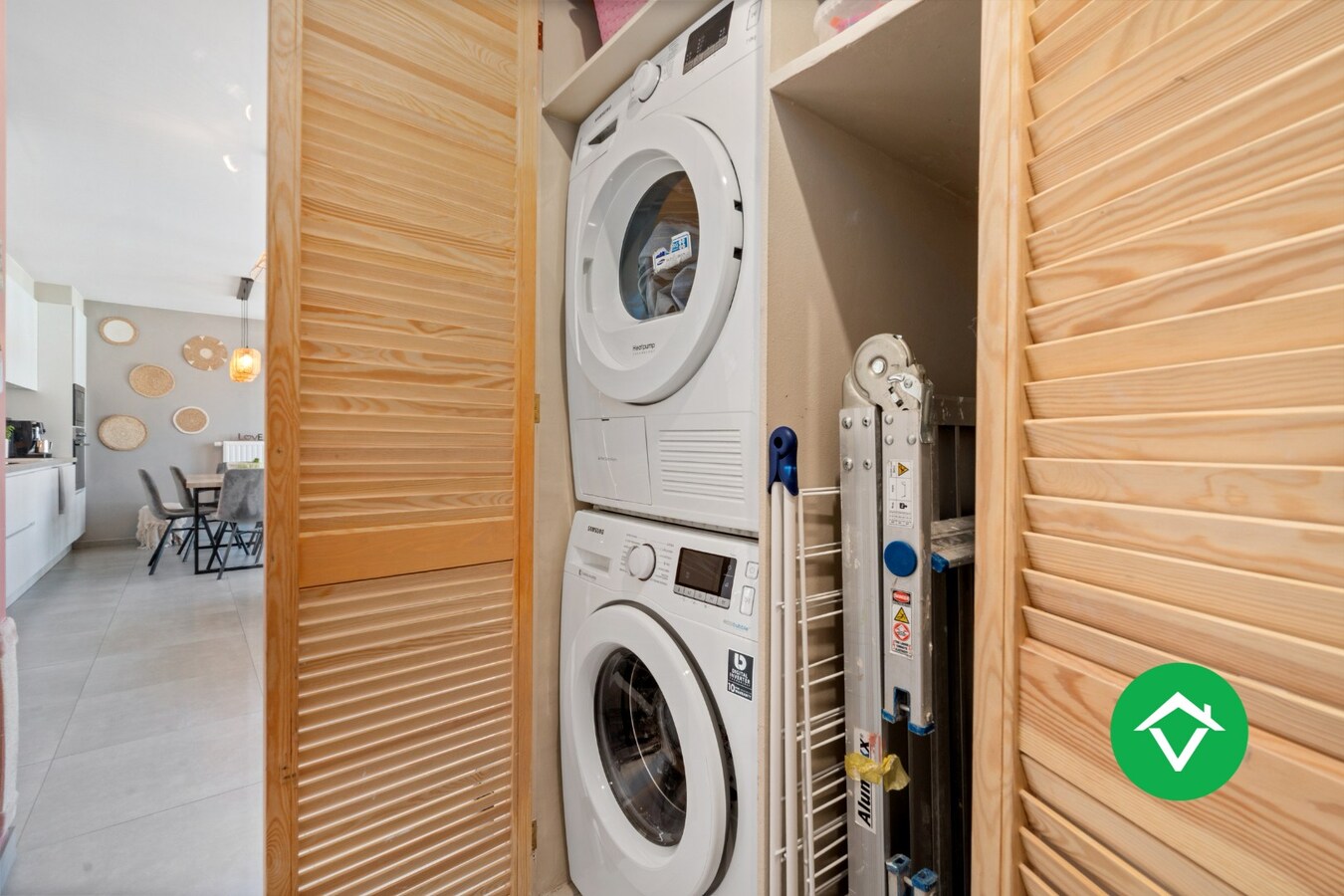 Recent nieuwbouwappartement gelegen op topligging te Eernegem 