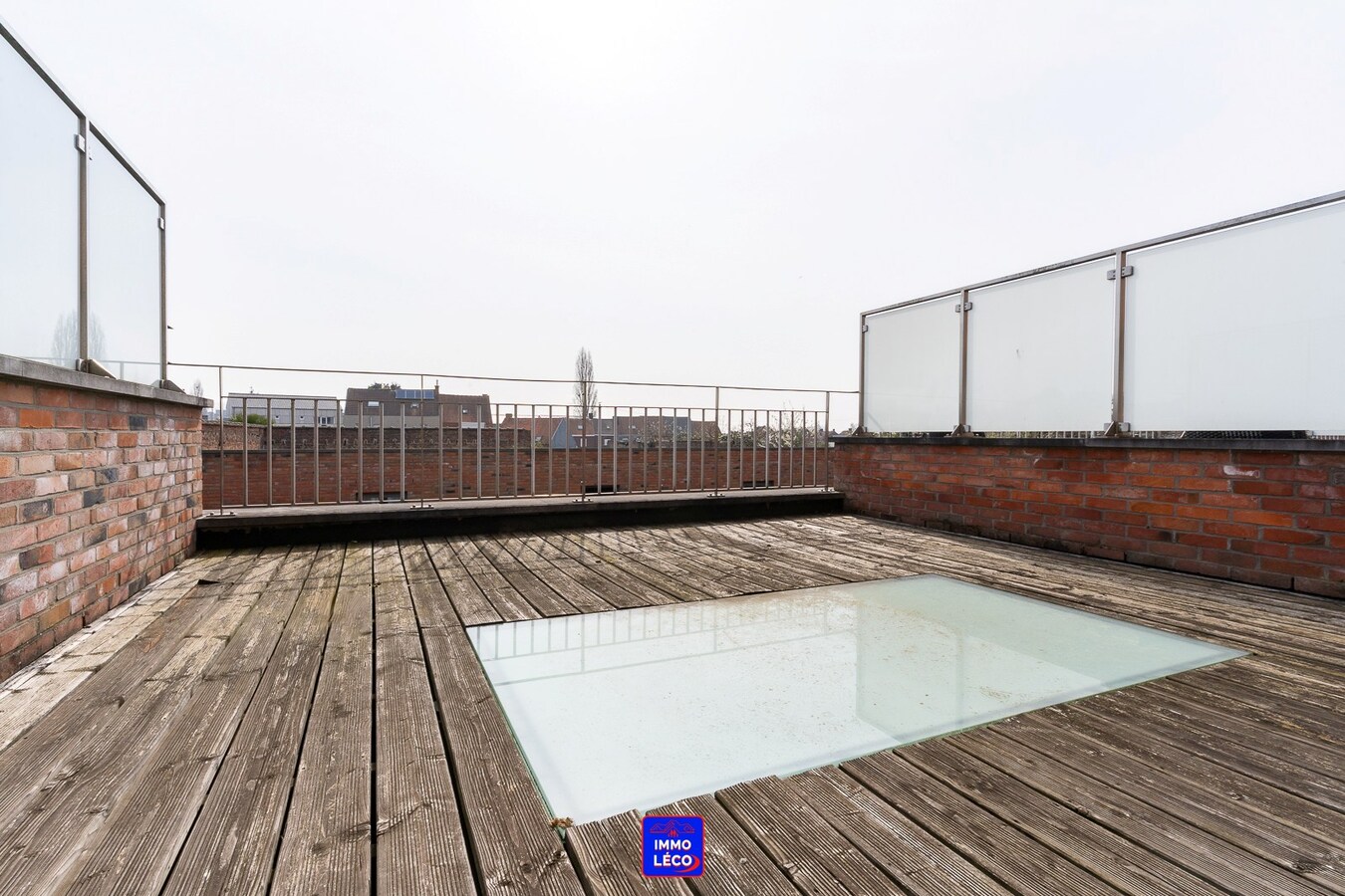 Maison rénovée avec jardin et garage, beaux volumes ! 