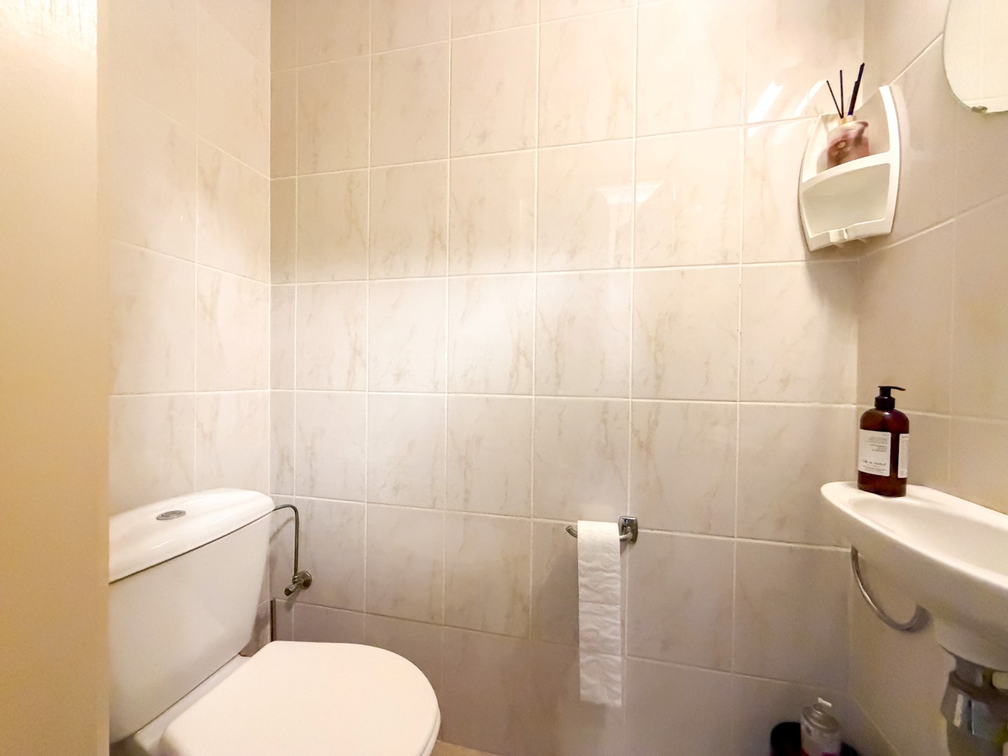 Energiezuinig 2-slp appartement (88 m²) met groot terras, Eernegem. 