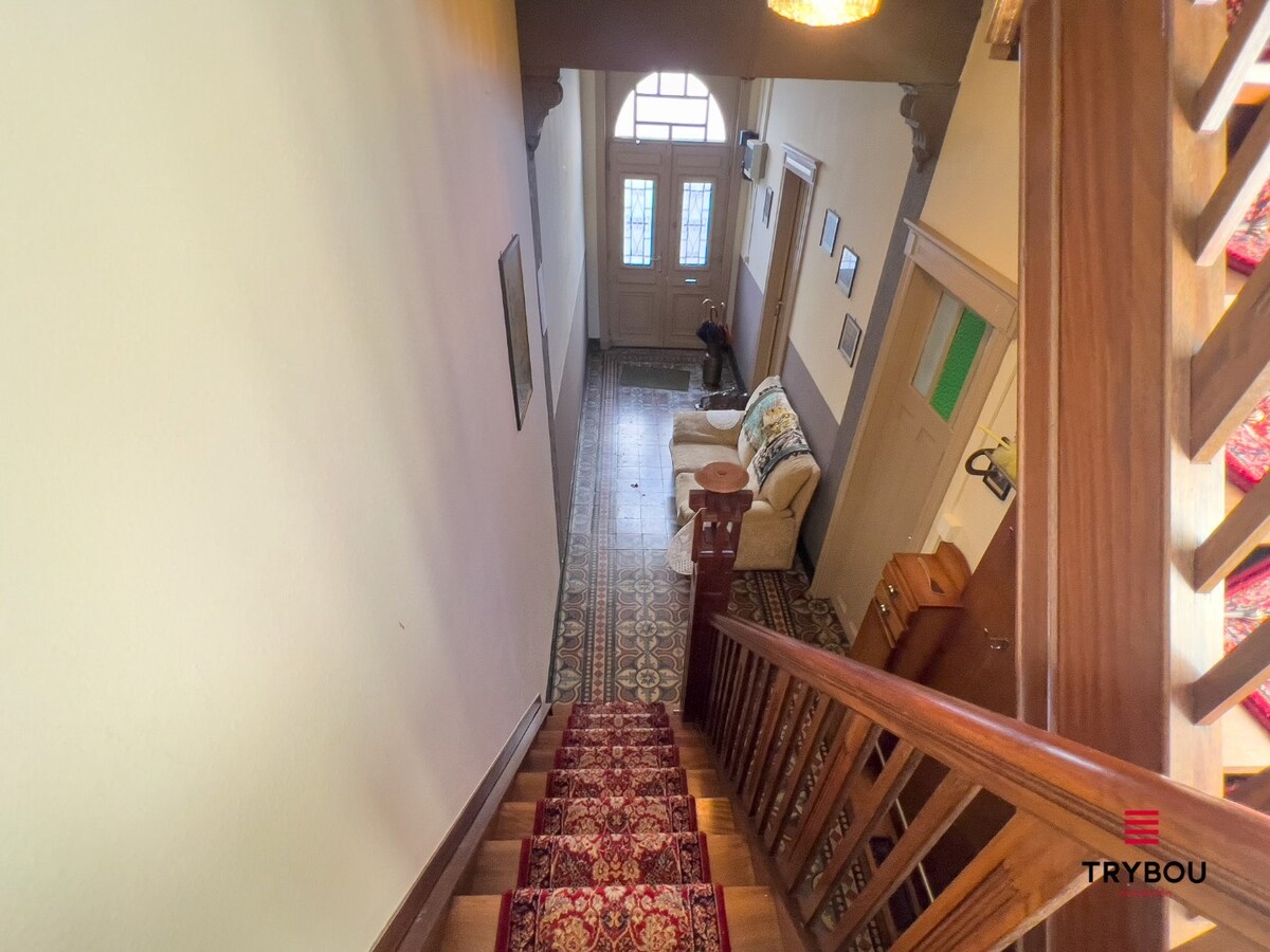 Centraal gelegen halfopen bebouwing 