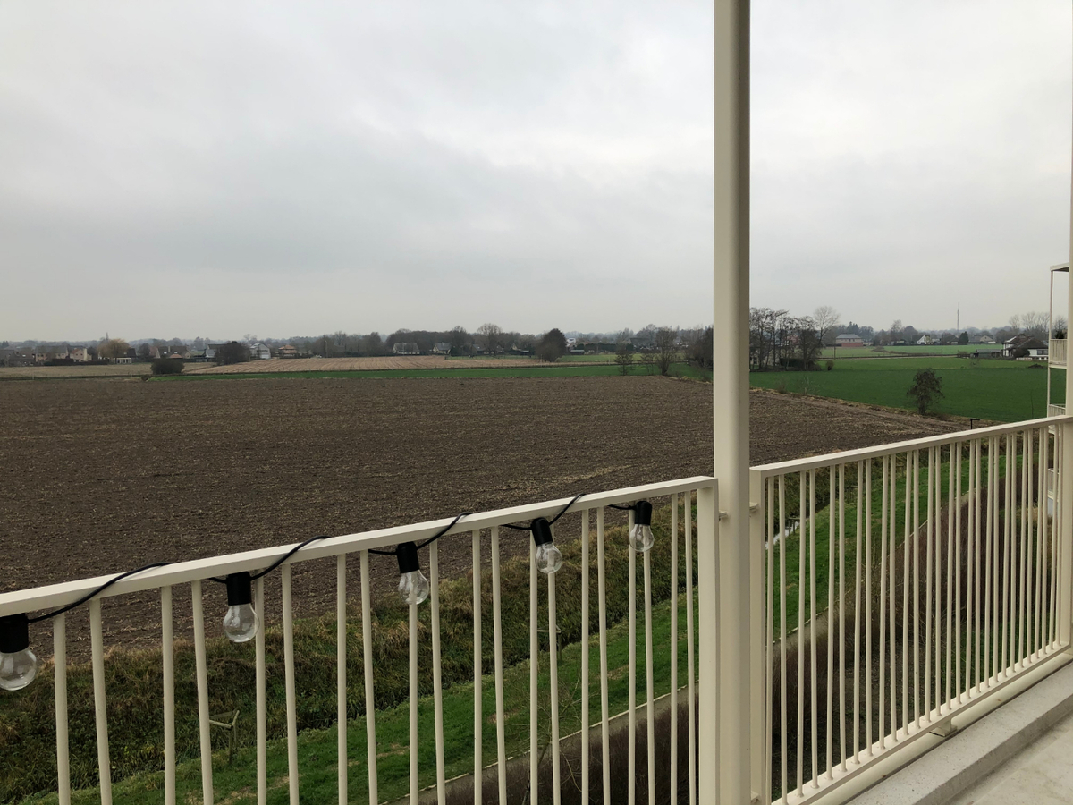 Luxueus 2-slpk-appartement in het groene Eke-Nazareth 