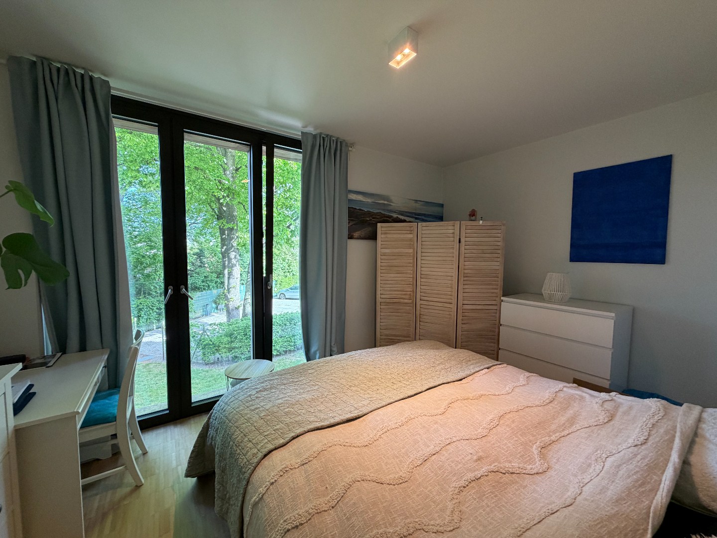 Appartement met 2 slaapkamers, terras en ondergrondse staanplaats 