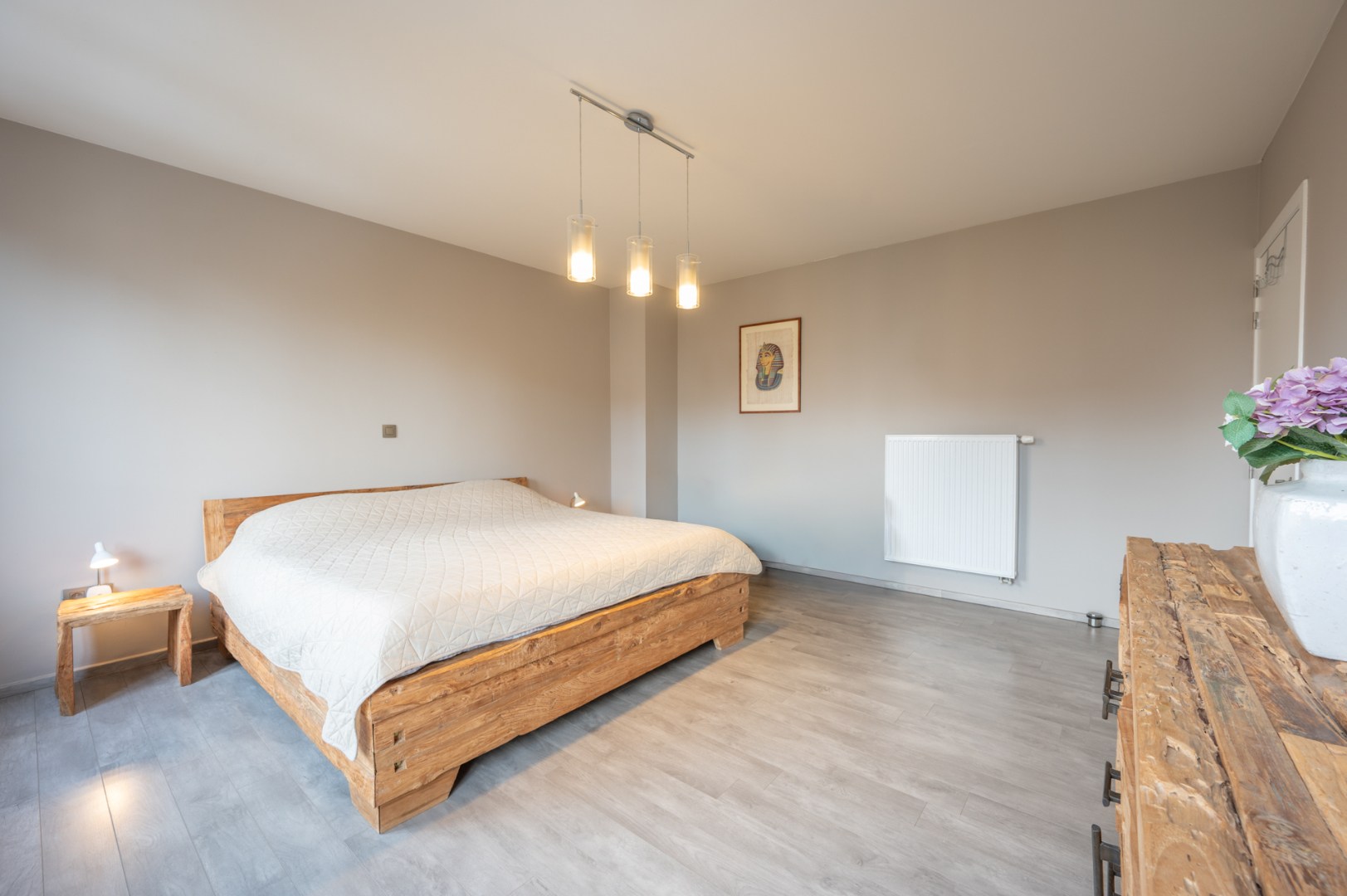 Prachtige en zéér ruime woning met kwaliteitsvolle afwerking 