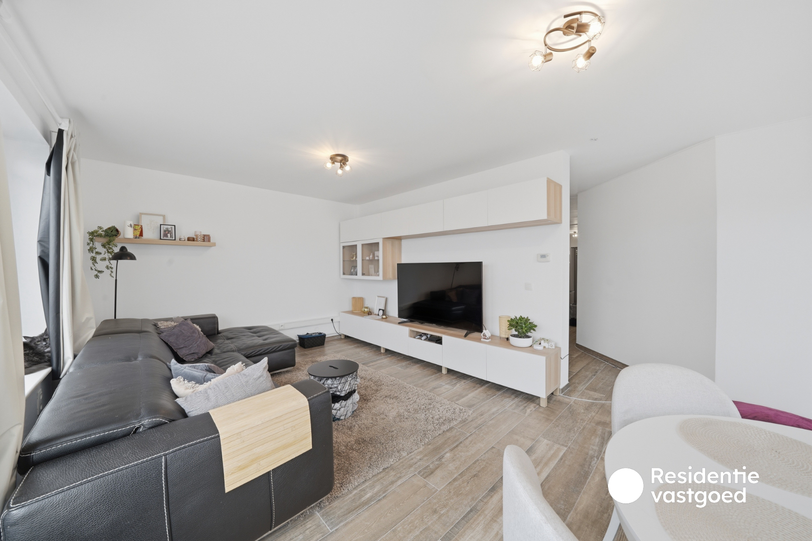 Gerenoveerd gelijkvloers appartement met 3 slaapkamers en EPC A in Westkerke! 