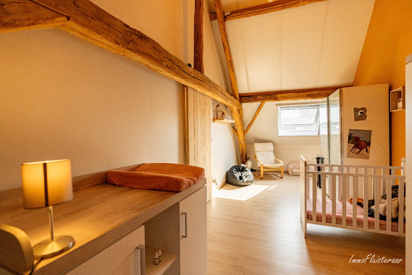 Maison semi-ouverte avec écuries, piste et prairies sur environ 1,5 ha à Sint-Katelijne-Waver (Optionnel : possibilité d'acheter une prairie d'environ 1 ha en plus) 