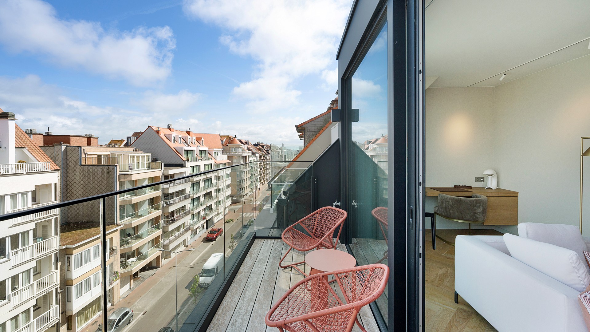 itzonderlijk duplex penthouse van 125 m² in residentie William, een recent en stijlvol gebouw (2020), perfect gelegen in het centrum van Knokke 