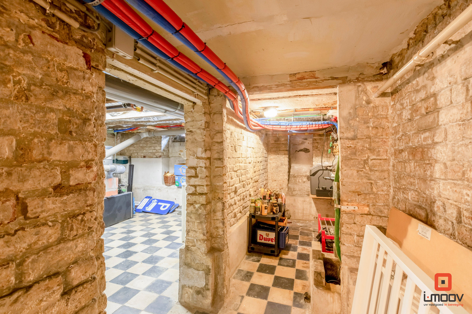 Charmante rijwoning met tuin 