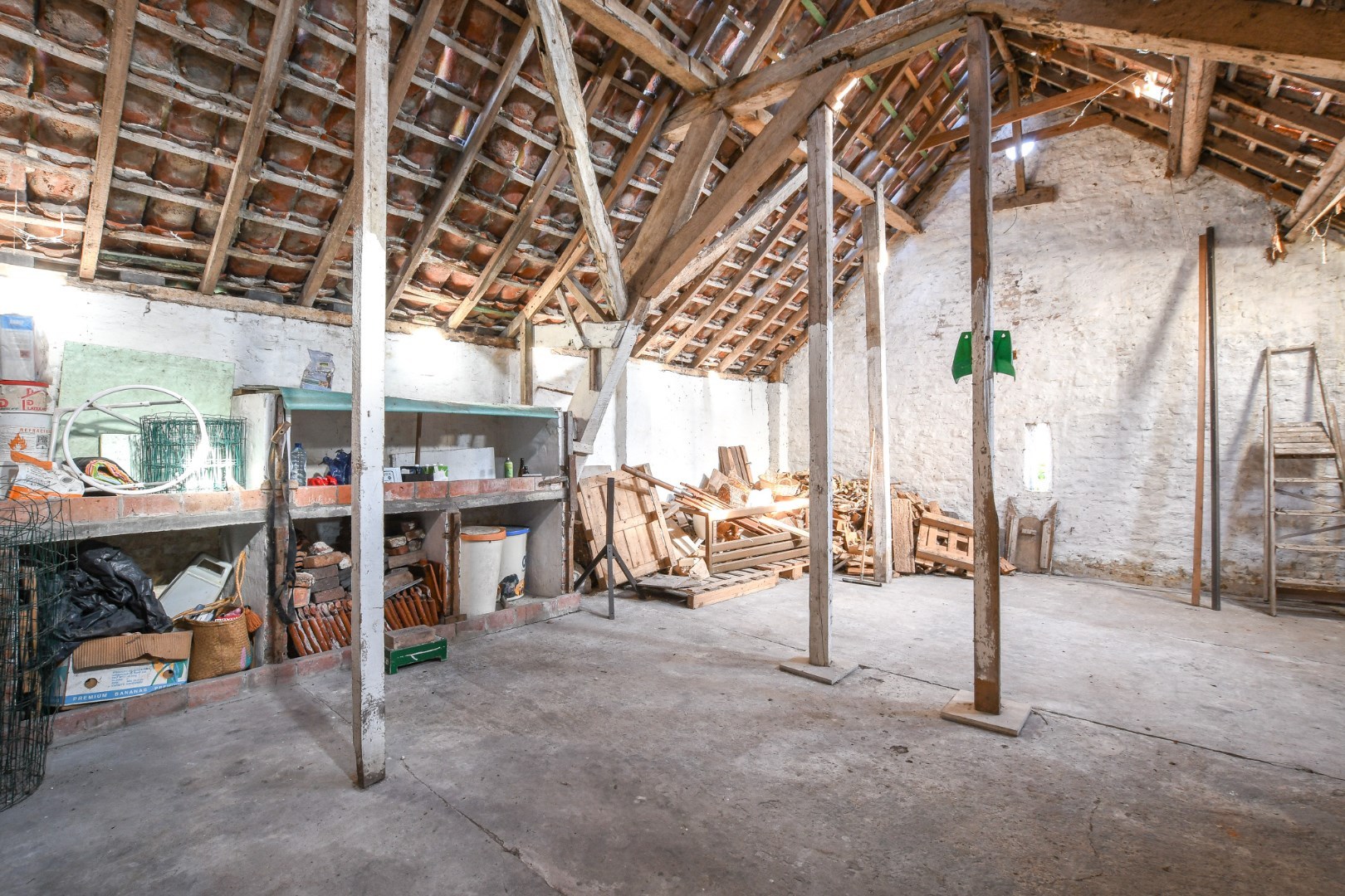 Authentieke en karaktervolle bungalow met veel mogelijkheden in Vosseslag, De Haan 