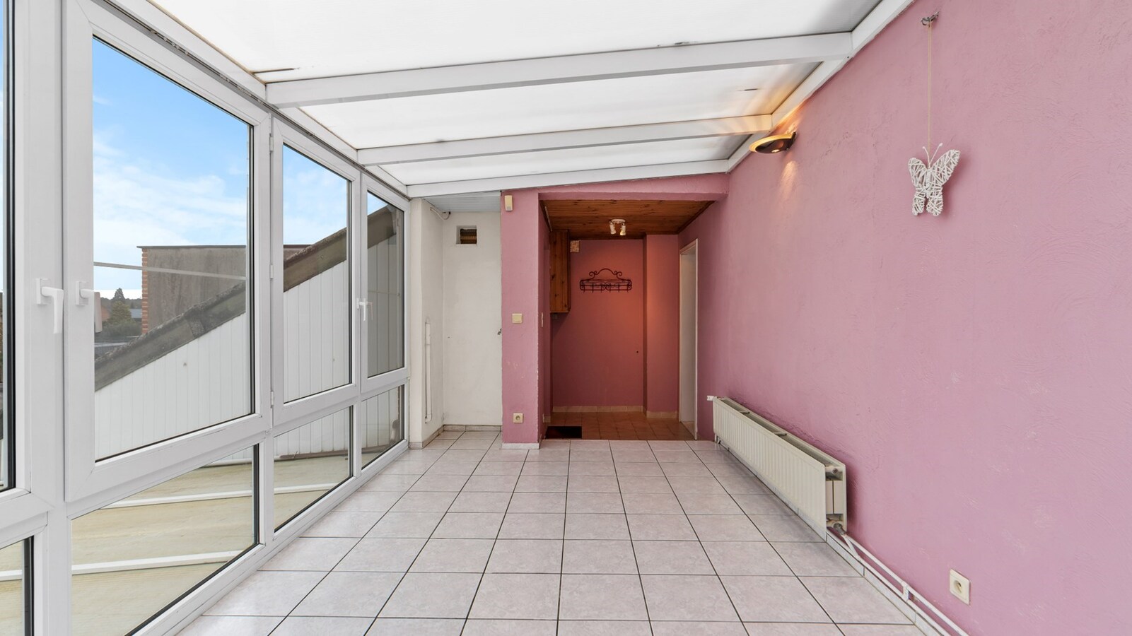 Riante gezinswoning met tal van mogelijkheden nabij Maastricht! 