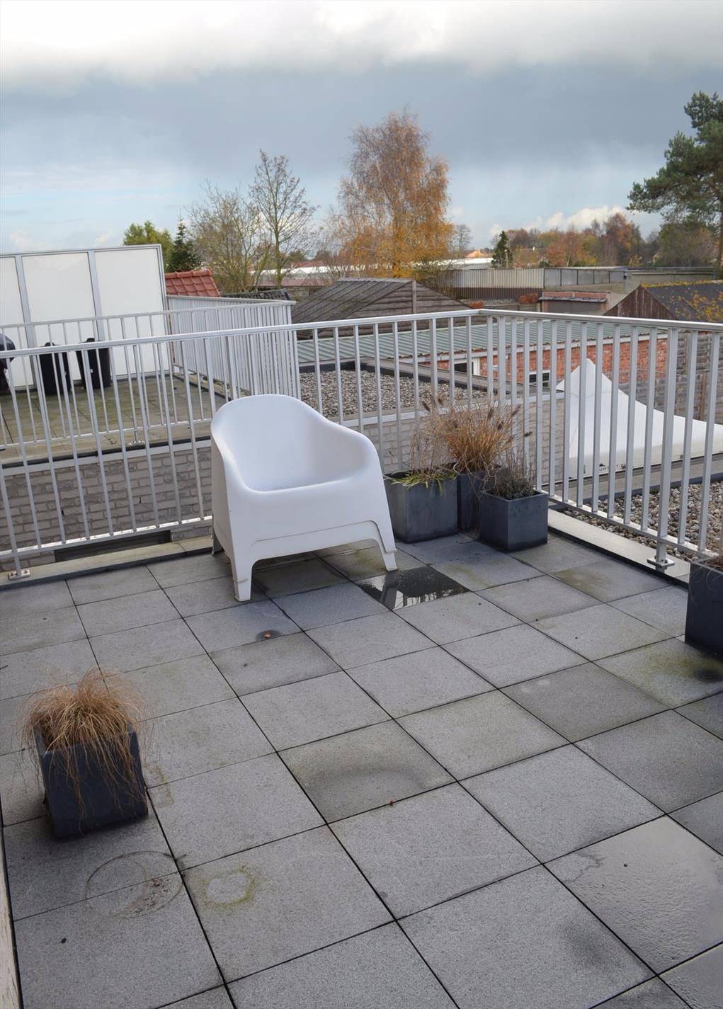 Appartement met 2 slpks, zonnig terras en parkeerplaats te Maldegem 