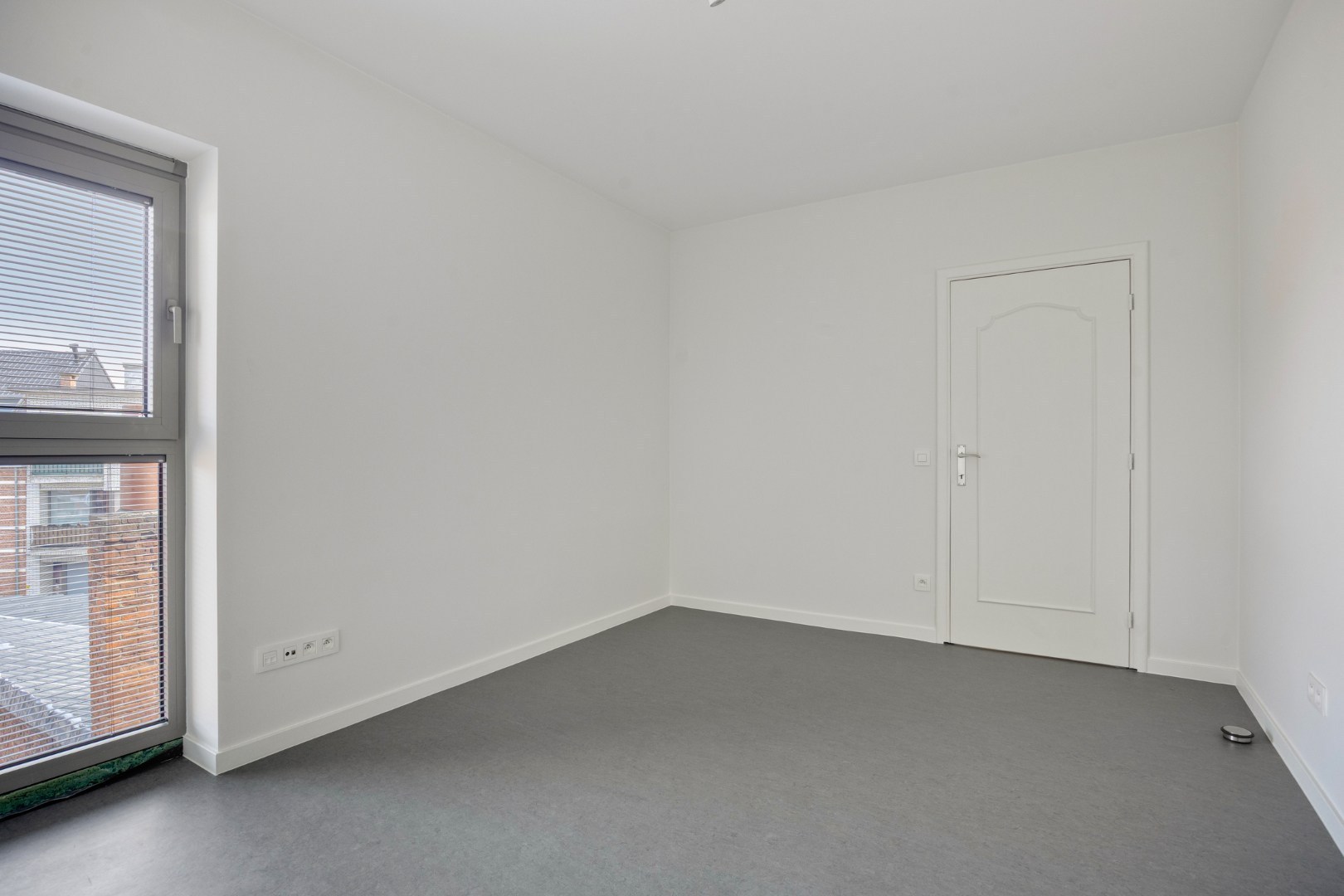 Parel met garage en stadstuin te huur in het centrum van Geel 