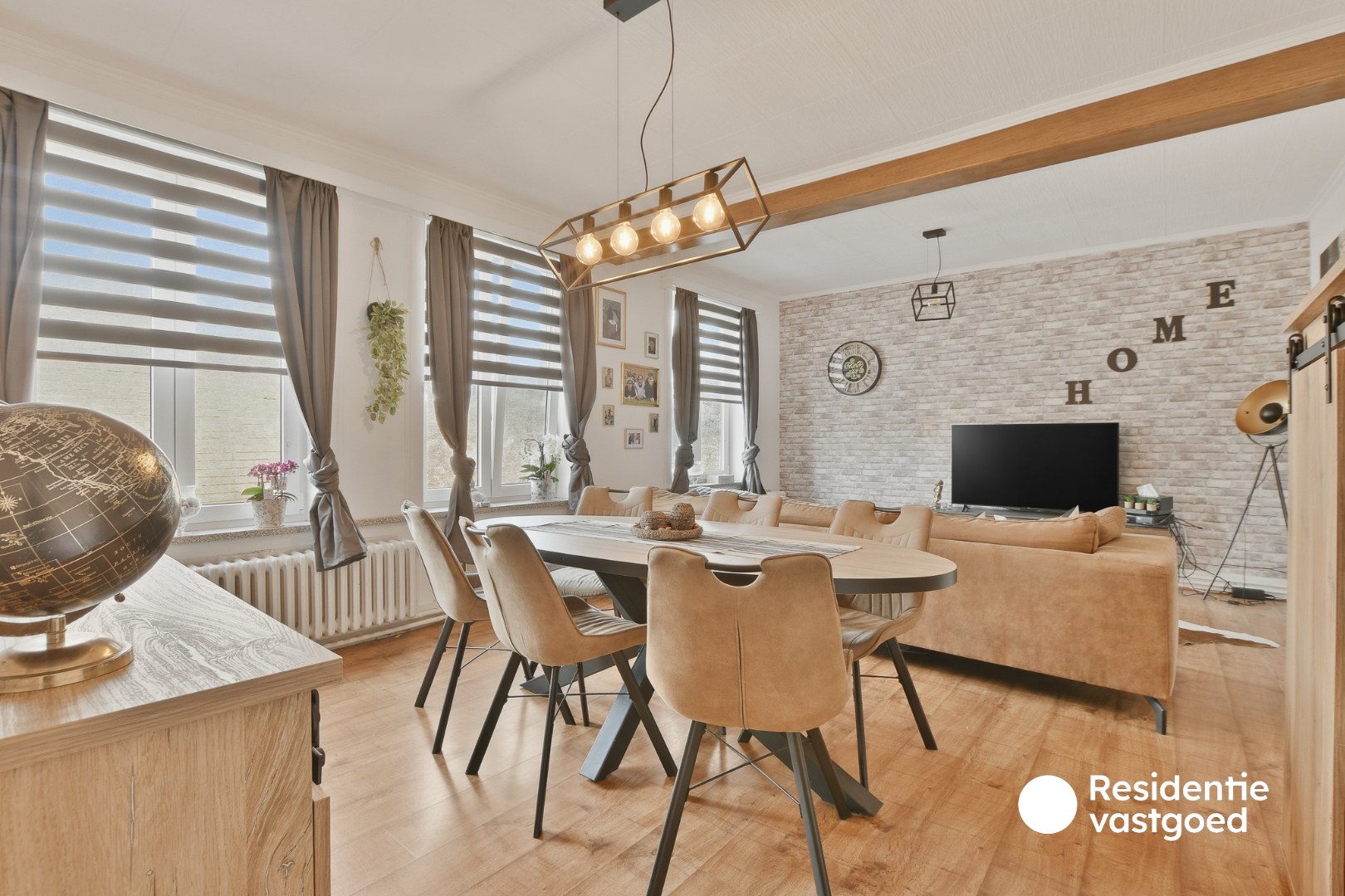 Ruim driekamerappartement op toplocatie nabij Grote Markt en strand 
