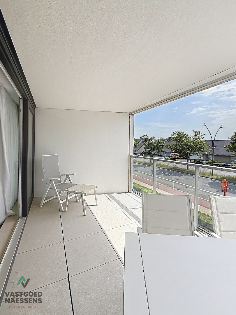 SUPERBE APPARTEMENT DE 2 CHAMBRES AVEC TERRASSE ENSOLEILLÉE DANS UN BÂTIMENT RÉCENT 