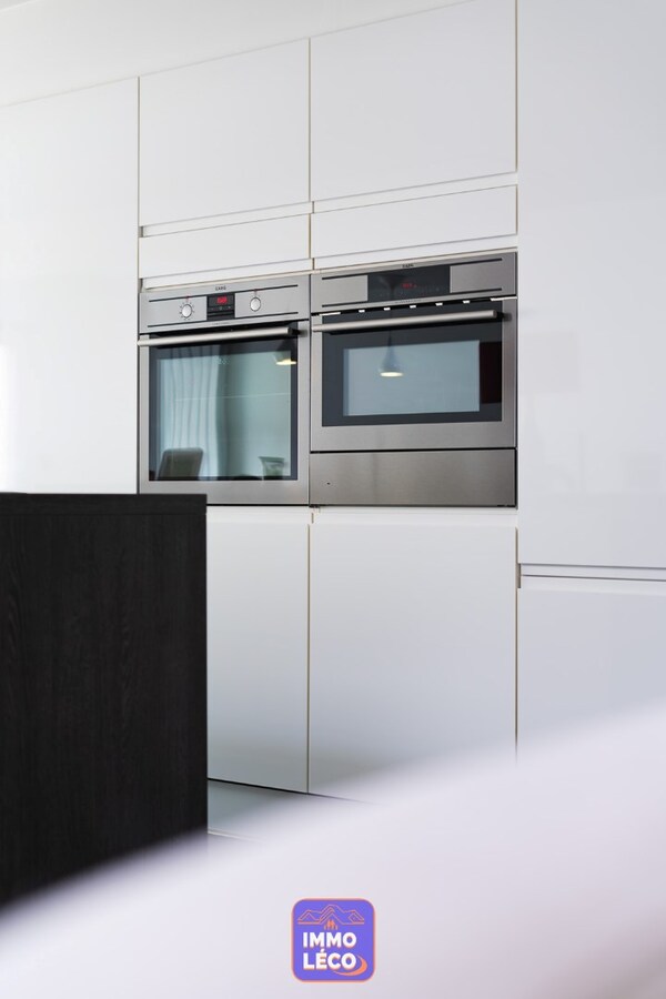 Maison moderne entièrement rénovée avec jardin, dans le village de Luingne ! 