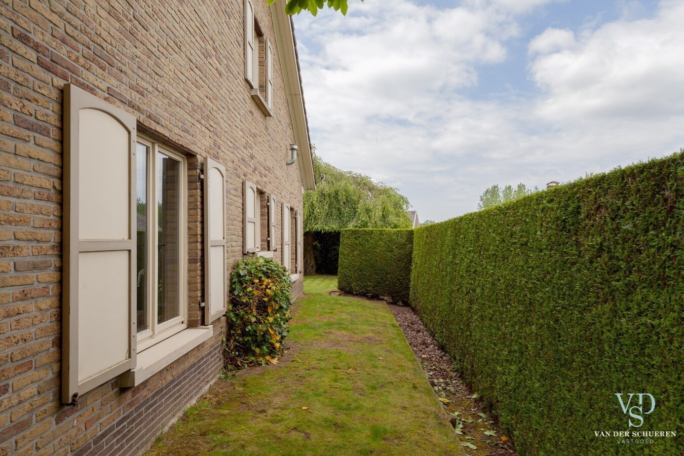 Landelijk wonen  (op gelijkvloers). 