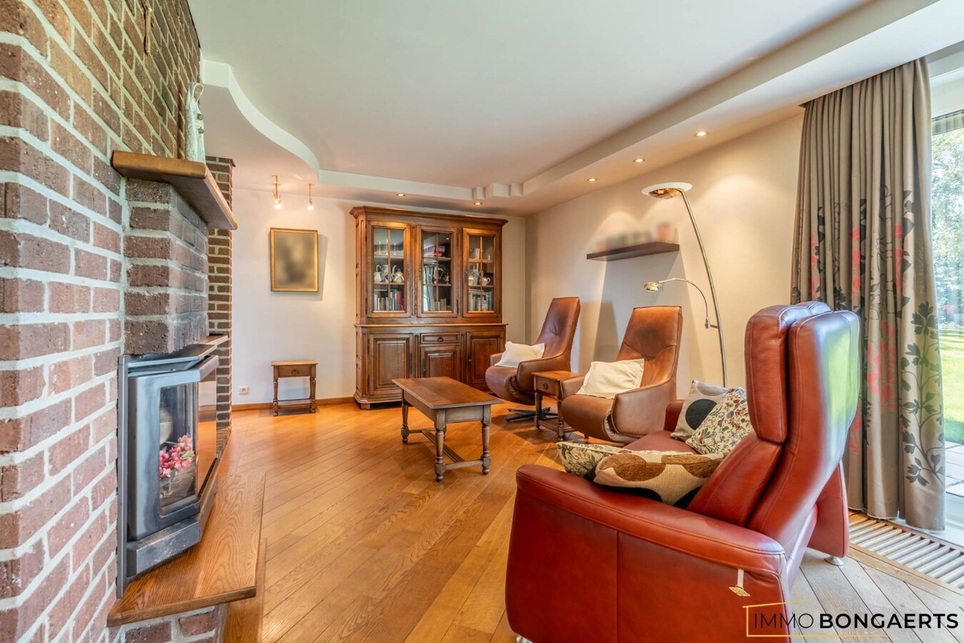 Ruime woning met 4 slaapkamers, tuin en garage in Opglabbeek. 