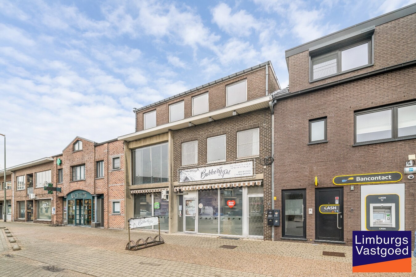 Handelshuis op commerciële ligging in Houthalen-Helchteren 