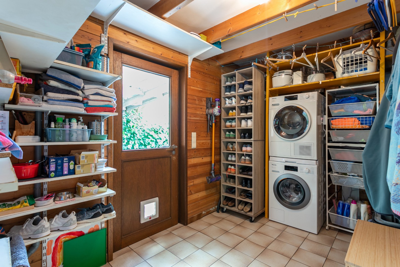 Ruime woning gelegen in een groene omgeving 
