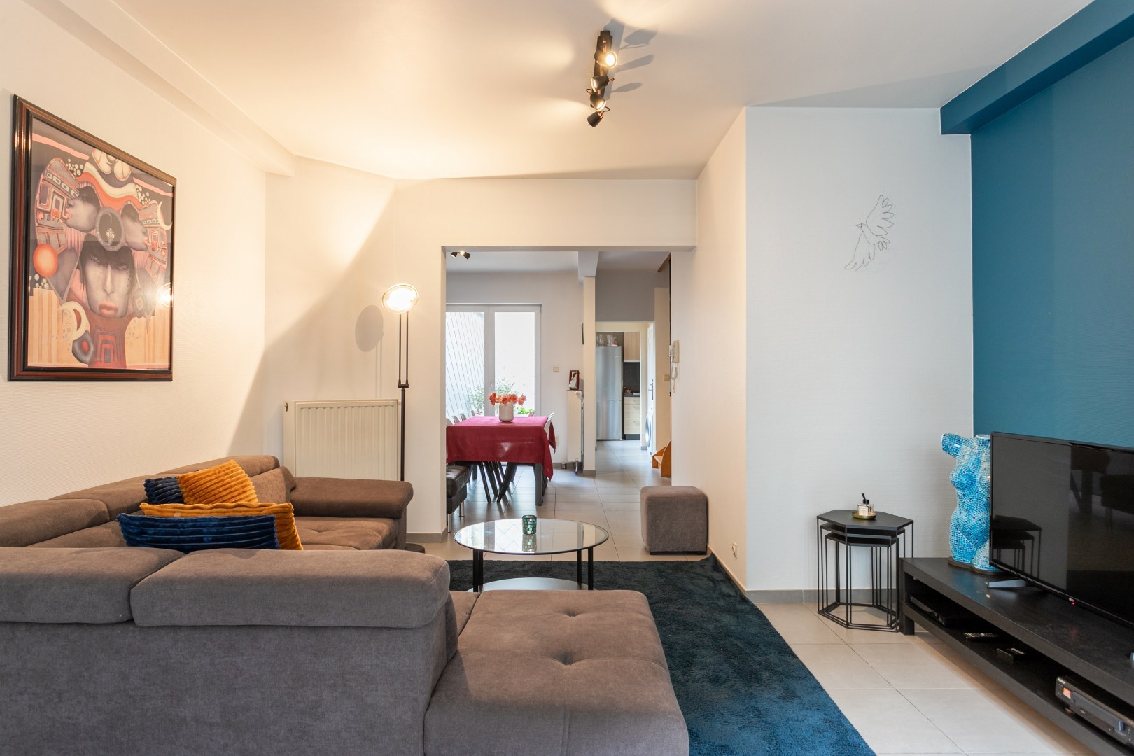 Handelspand met woonst te Halle centrum 