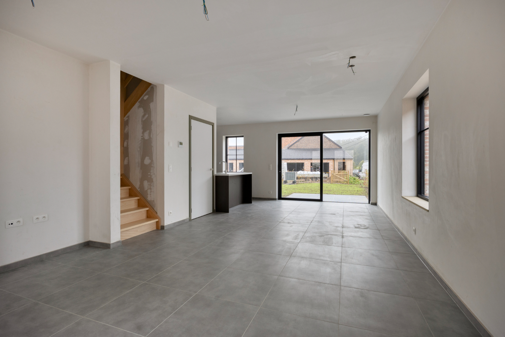 Afgewerkte halfopen bebouwing met 3 slaapkamers, tuin, terras en garage in Kerkom! - EPB A kWh/m² - bewoonbare opp. 147 m² - 6% BTW Mogelijk 