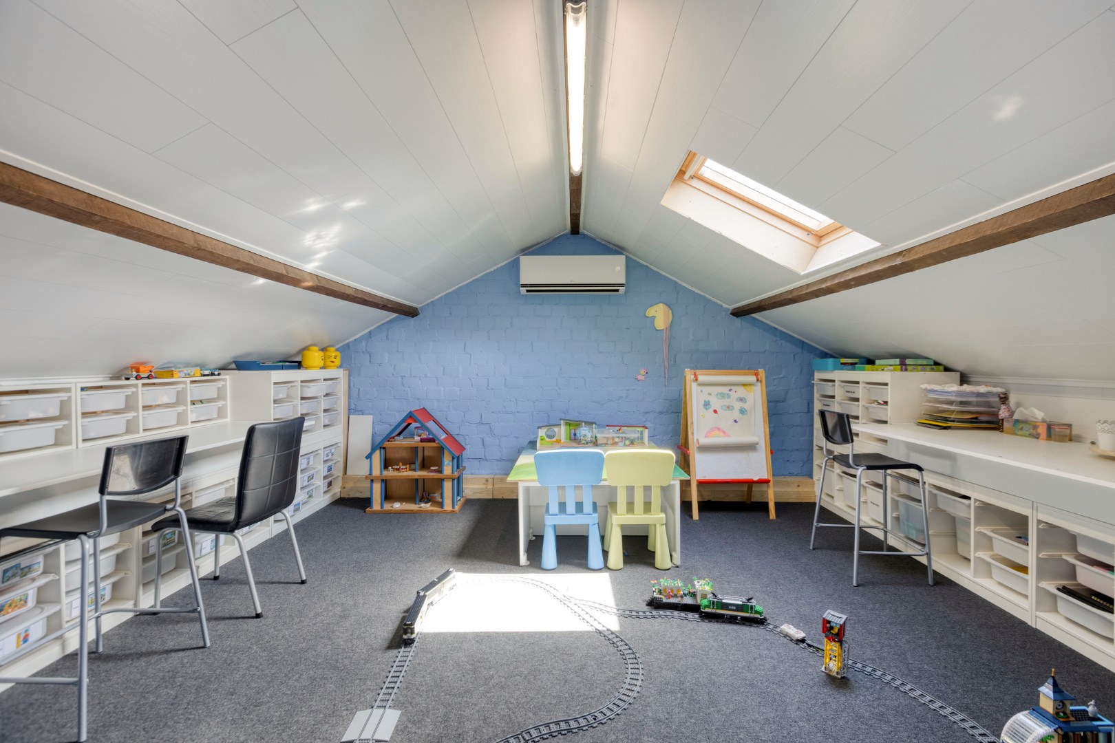 Energiezuinige gezinswoning met 3 slpk. en dubbele garage in Heppen 