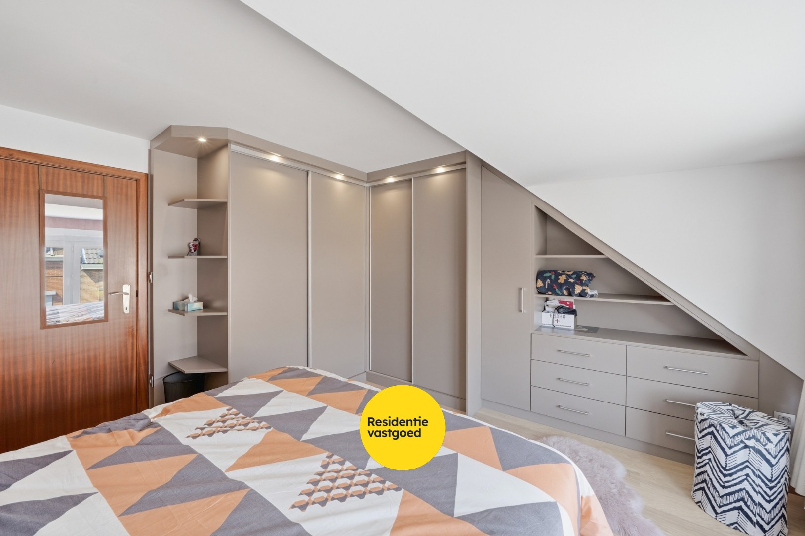 Instapklare bel-étagewoning te Bredene 