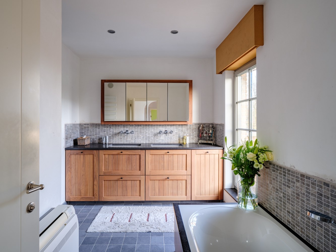 Landelijke luxueuze woning in Wachtebeke. 