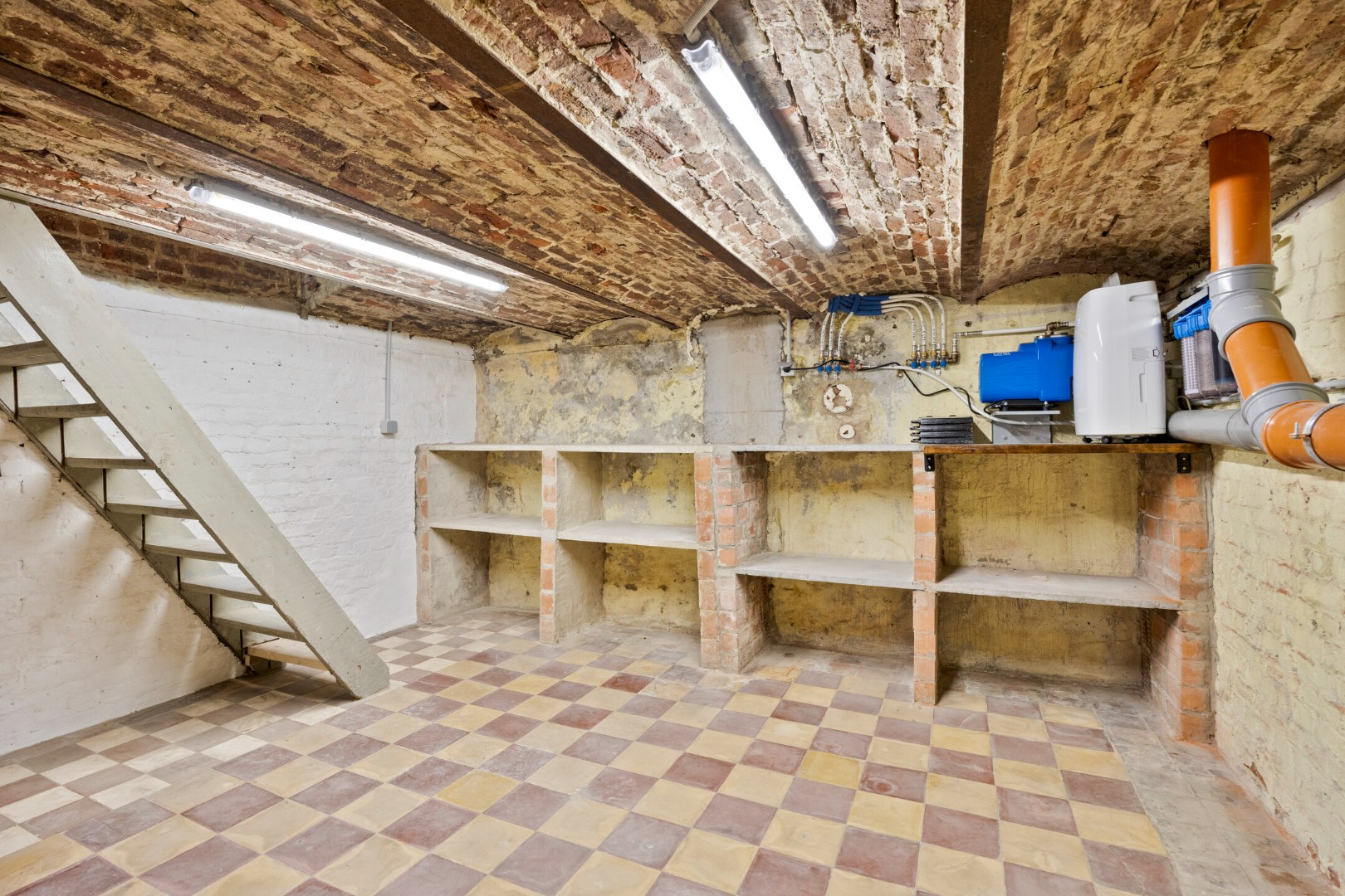 Totaal gerenoveerde woning met 3 slaapkamers, 2 badkamers, tuin en terras in Kessel-Lo! – EPC 14 kWh/m² - bewoonbare opp. 152 m² 
