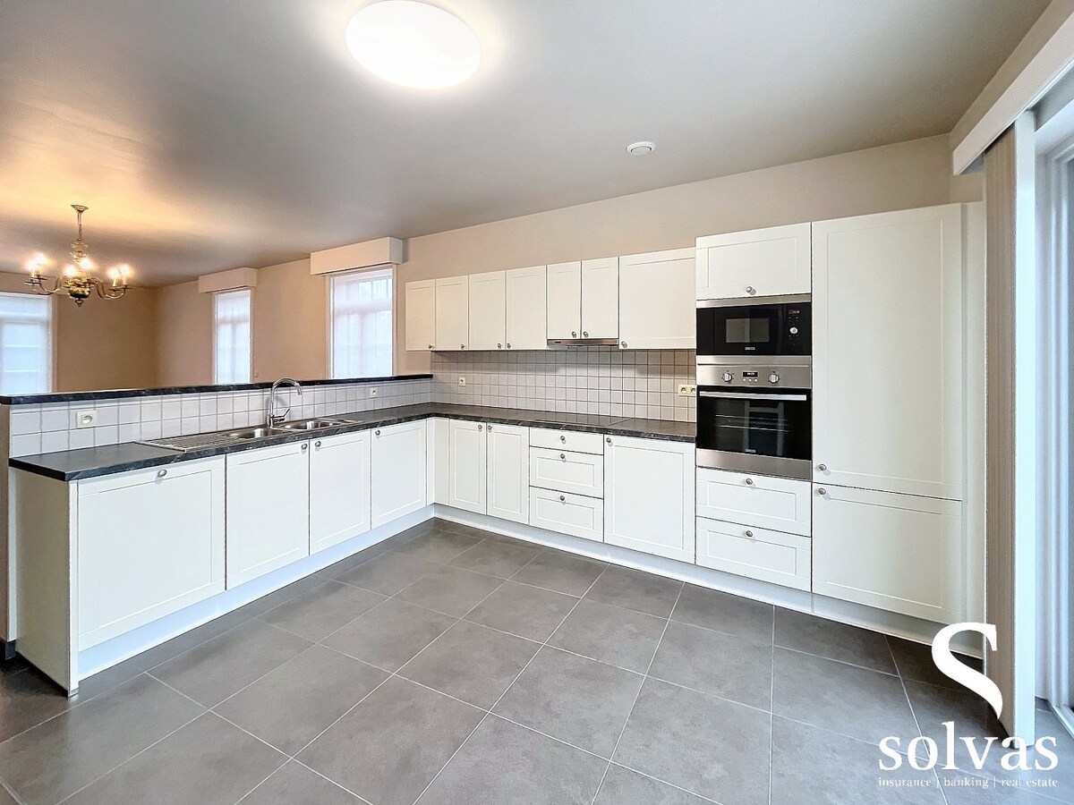 Moderne gezinswoning met 3 slaapkamers - centrum Poeke 