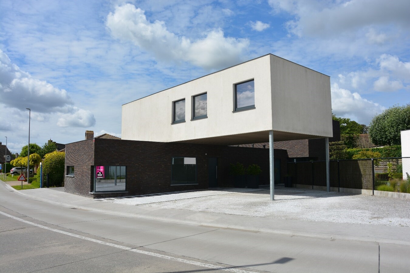 Unieke energiezuinige woning met 4 slaapkamers (E-peil 19) 