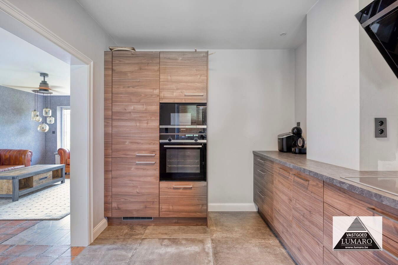 Mooi gelegen vrijstaande woning met 2 slaapkamers, garage, tuin. 
