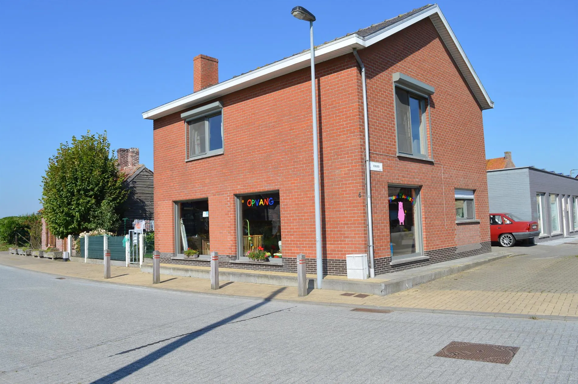 Halfopen bebouwing met 4 slaapkamers op 230 m² te Bovekerke