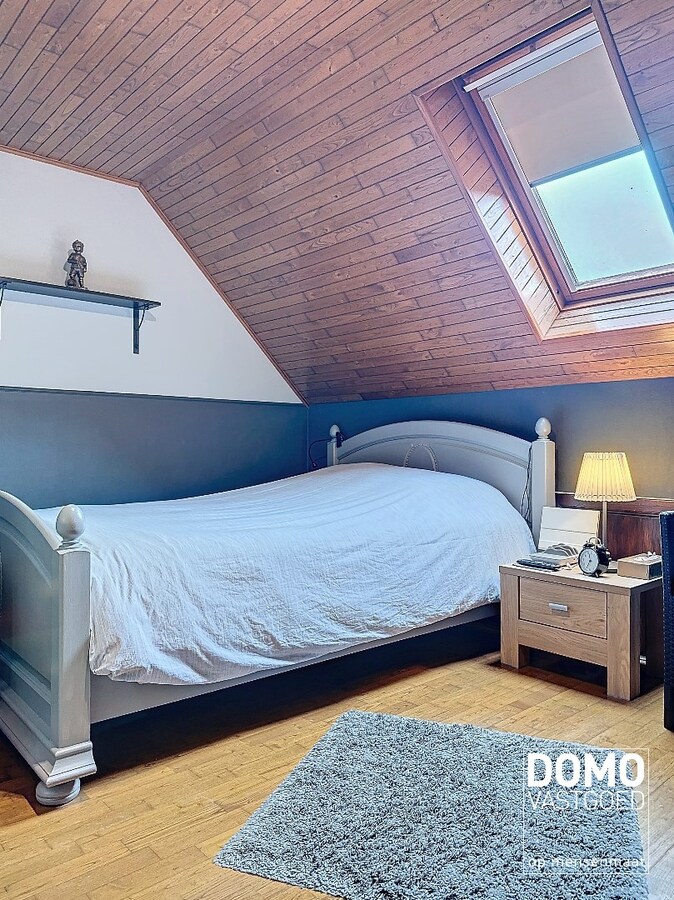 Authentieke open bebouwing met uniek uitzicht en dit in een groene omgeving. 