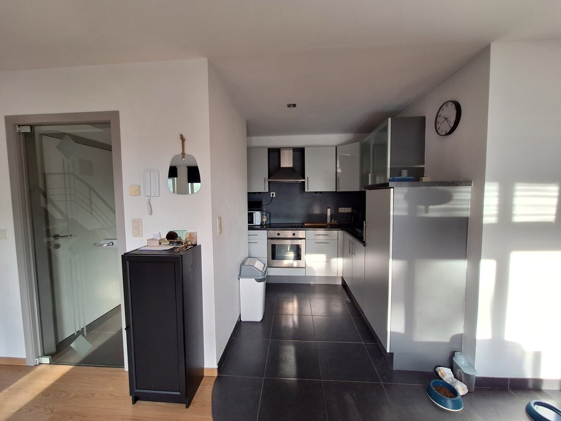 Gunstig gelegen duplex appartement te Genk 