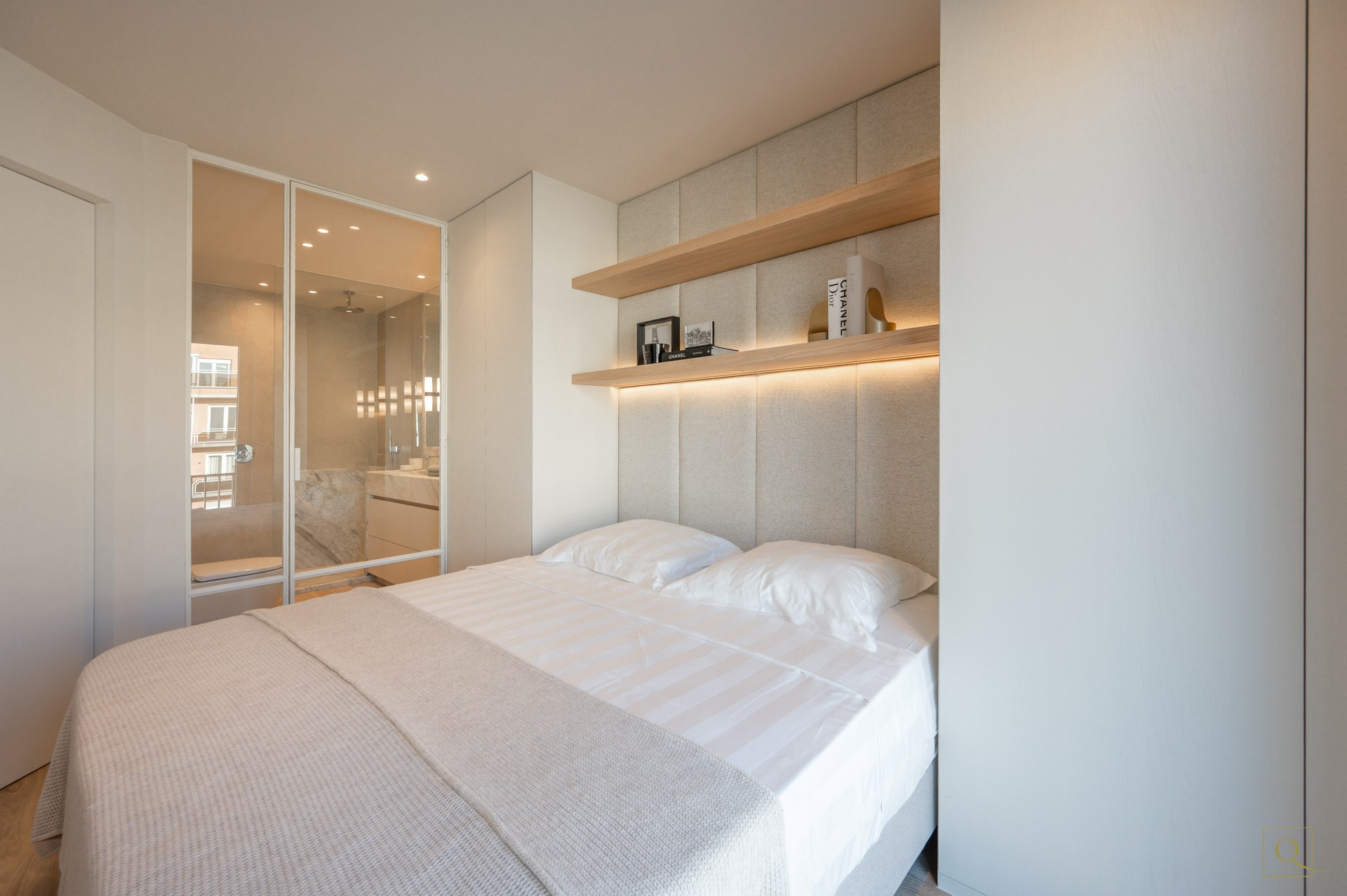 Prachtig gerenoveerd 3-SLPK-appartement nabij de Zeedijk 