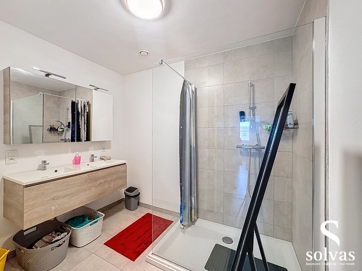 IN OPTIE: Recente energiezuinige woning met 3 slaapkamers en tuin 